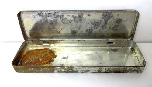 (1910 - 1935) World War 1 Silver Jubilee Cadbury Chocolate Tin Box.  145x45x15mm.