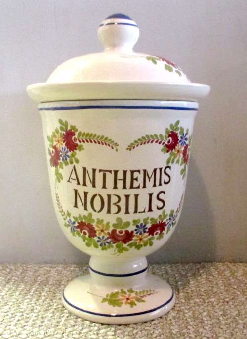 Vintage Apothecary Antemis Nobilis jar in French Provence Style. St clament PP. 260mm high.
