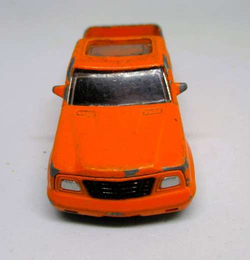 Motor Max 6073 Truck A Orange Pickup Truck With Sunroof. 1:64.