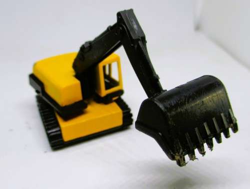 Majorette Pelle Mecanique Excavator Yellow No. 242 Die Cast Construction Equipment 1/100 Scale