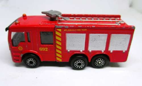 Teamster Z Die Cast Eastham Fire Truck M2, with turning power hose. Scale 1:64.