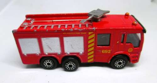 Teamster Z Die Cast Eastham Fire Truck M2, with turning power hose. Scale 1:64.