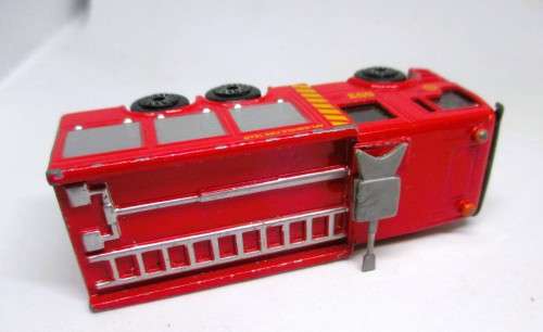 Teamster Z Die Cast Eastham Fire Truck M2, with turning power hose. Scale 1:64.