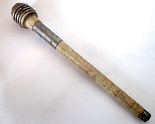 Vintage Textile Wood Mill Spindles // Bobbin. 210mm long