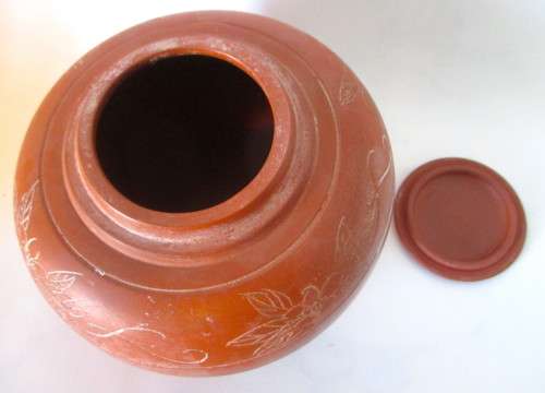 Vintage Chinese Clay Tea Canister with lid. Engraved. 135 x 150mm