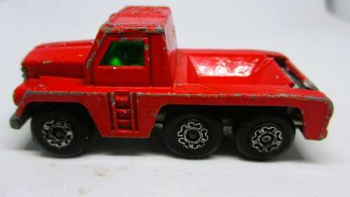 1976 Matchbox Lesney Superfast 19 Cement Truck Red 1:75 Scale Diecast. No Cement Drum.