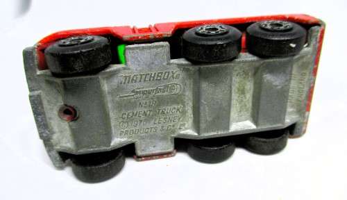 1976 Matchbox Lesney Superfast 19 Cement Truck Red 1:75 Scale Diecast. No Cement Drum.