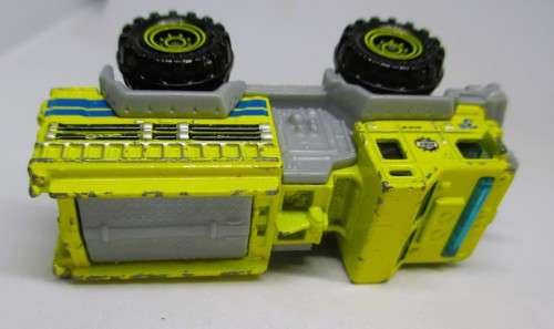 Matchbox MBX Yellow Blaze Blaster Firengine.