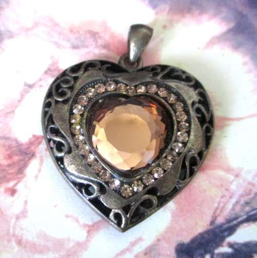 Stylish Heavy Heart Pendant with Amber glassstone centre and smaller stones. Costume Jewelry. 5cm