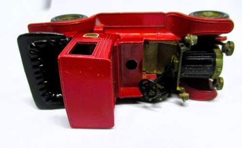 Model of Yesterday No 11 Packard Landaulet by Leshey Made in England. Front seat gone.