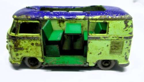 Lesney Matchbox - Volkswagen Caravette Kombi Bus. No34. Sunroof and Door gone. Well played.