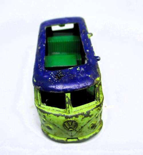 Lesney Matchbox - Volkswagen Caravette Kombi Bus. No34. Sunroof and Door gone. Well played.