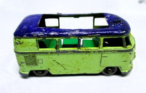 Lesney Matchbox - Volkswagen Caravette Kombi Bus. No34. Sunroof and Door gone. Well played.