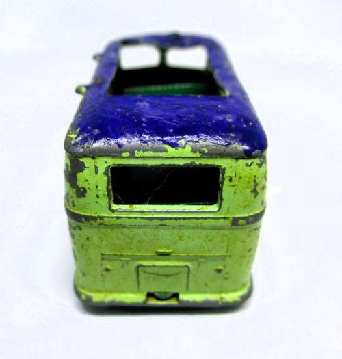 Lesney Matchbox - Volkswagen Caravette Kombi Bus. No34. Sunroof and Door gone. Well played.