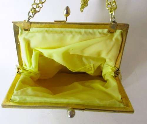 Vintage Brocade Gold Flower Evening bag with silk lining. Chain Sling can be adjusted. 190 x170mm.