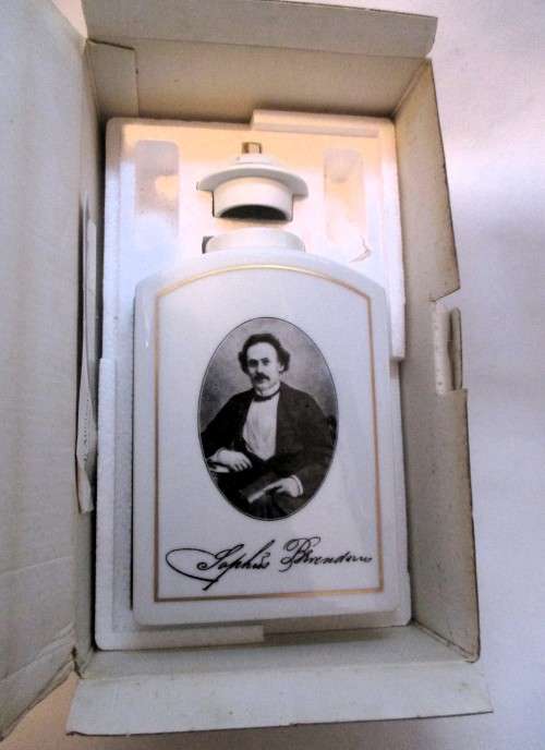 B&G (Bing & Grondahl) Copenhagen Porcelain Tea Caddy - Sophus Berendsen. 125 th Anniversary in box.