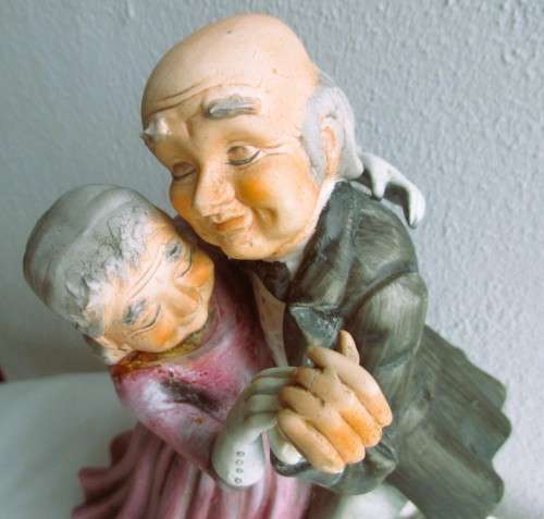 Vintage Lovely Old Couple Dancing Porcelain Statue. With Music box, not working.