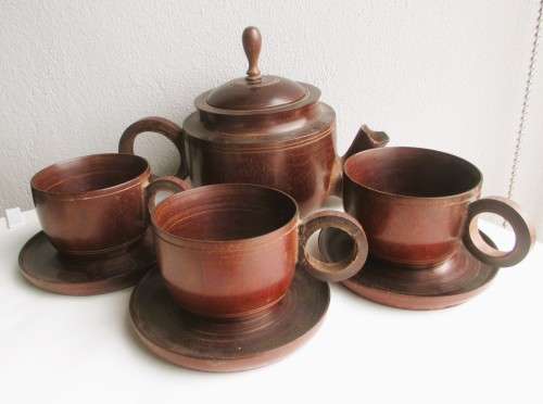 Creative Wooden Tea Set, Wooden Handicraft Teapot with 3 cups as saucers Set. 140cm teapot high.