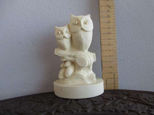 Resin Owl Mommy Baby Figurine/ Paper Weight Decor Beige Marked A.G. Diogenes, 130x85mm