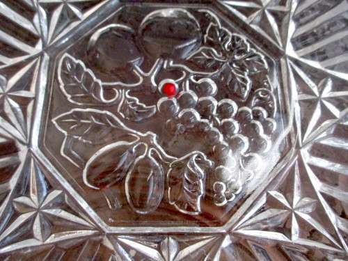 Vintage Clear Cut Glass Serving Platter Fruit Design Sawtooth Edging. 28cm dia. No Chips.