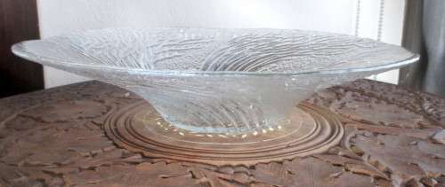 1980`s Vintage Large METSÄ Series Handmade Clear Glass Bowl, Designed by Pertti Kallioinen. 33cm dia