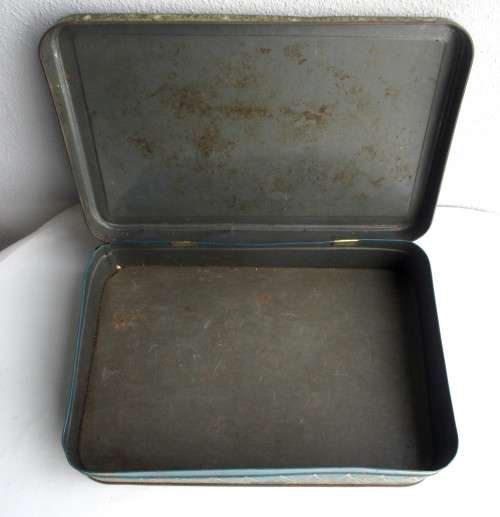 Vintage Cookie Tin, Boy fishing at a lake. 210x140x50mm Humphries Ndabeni Kp.