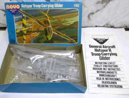 NOVO Aircraft Kit Hotspur Troop Carrying Glider, USSR, 1964. F152, Scale 1:72 Complete in box.