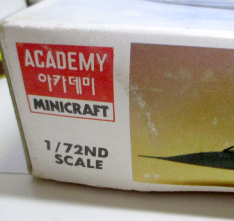 1642 1/72 Lockheed SR-71A Blackbird Drone by Academy Plastics Scale model kit in Box.