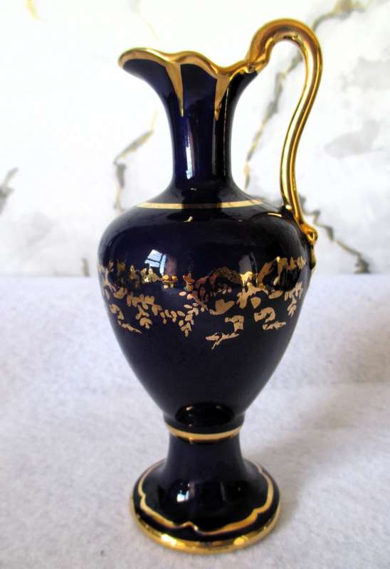 Vintage stunning Limoges jug is a rich cobalt blue hand embellished with gold. Marked. 150mm high.