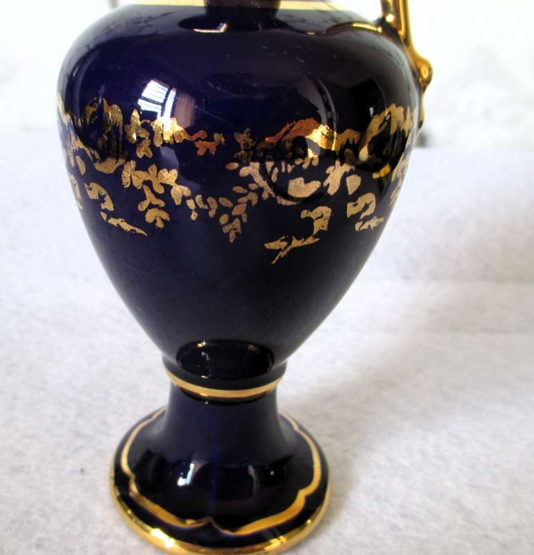 Vintage stunning Limoges jug is a rich cobalt blue hand embellished with gold. Marked. 150mm high.