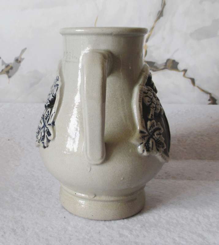 Gerz Vintage Wine Pitcher Cobalt Blue Wein in Froher Rund Frohsinn Zu Jeder. 125mm high.