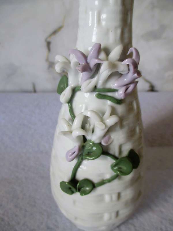 Vintage Bud Vase with Applied White And Lilac Flowers, unmarked, but just lovely. Spotless. 180mm hi