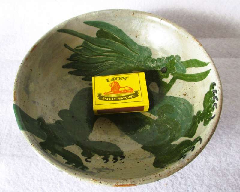 Vintage Studio Art Ceramic Green Dragon Swirl Plate/Bowl Signed. 170mm dia.