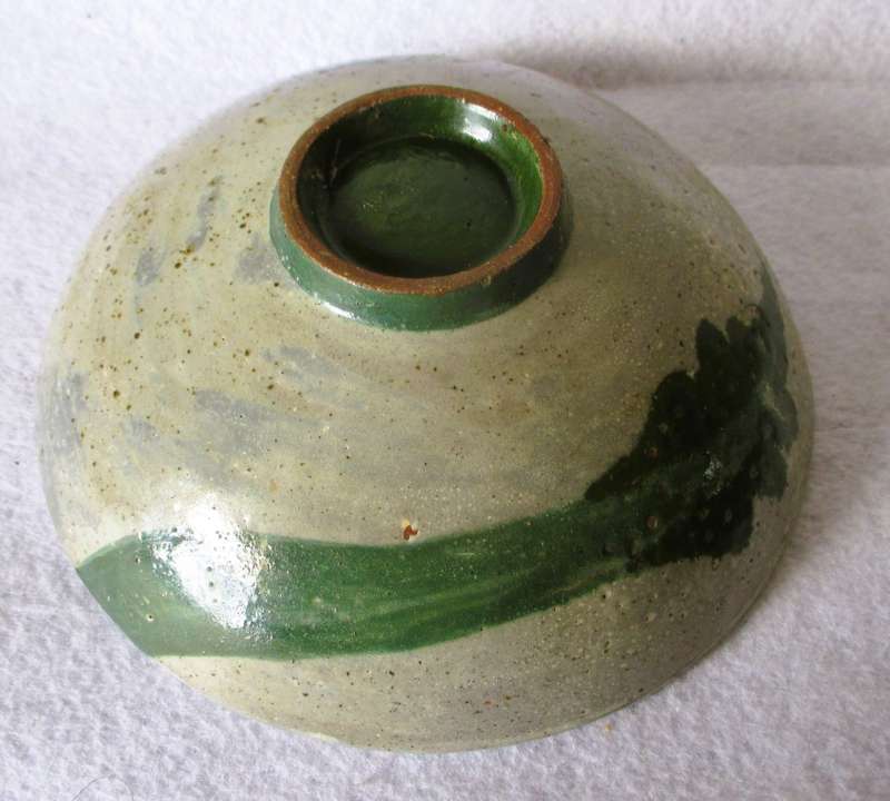 Vintage Studio Art Ceramic Green Dragon Swirl Plate/Bowl Signed. 170mm dia.