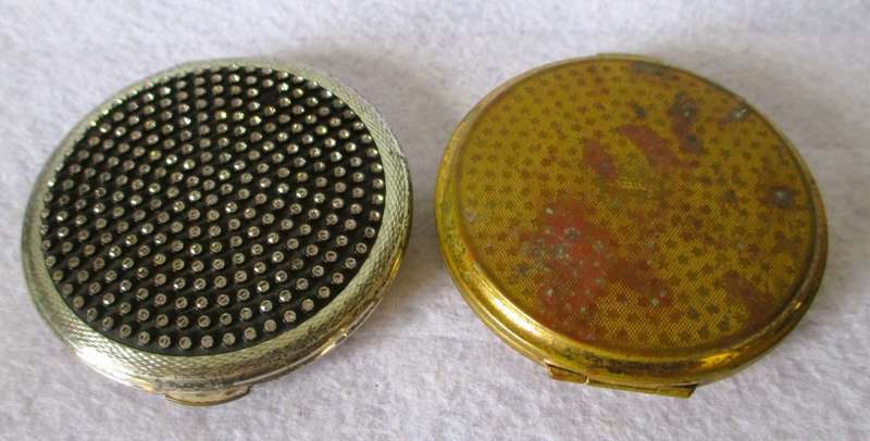 Lot of two Vintage Powder compacts, as per photo.