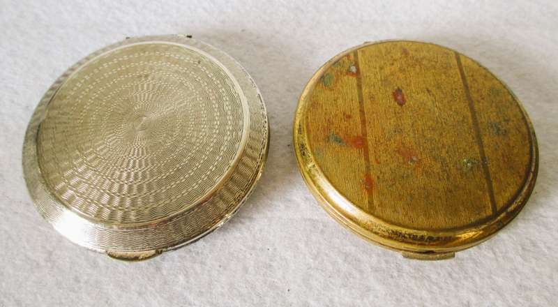 Lot of two Vintage Powder compacts, as per photo.