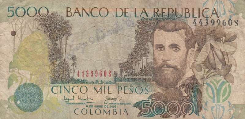 5000 Colombian Pesos banknote 2003. As per scan.