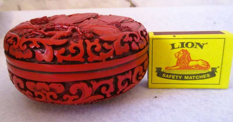 Early 20th Century Chinese Cinnabar Circular jewelry Box. 100mm x 50mm.