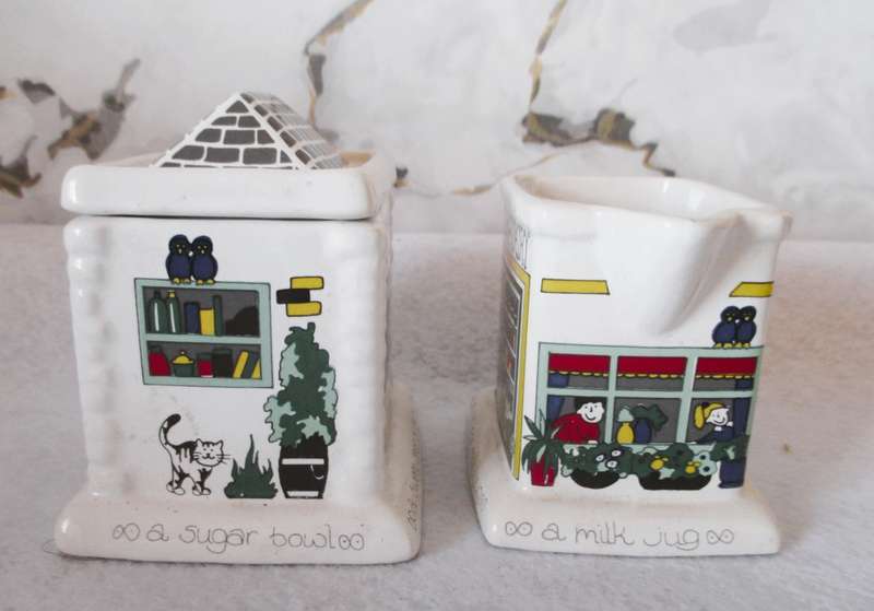 Wade England English Life Sweet Shop Sugar Bowl & Village Dairy Cream Pitcher. See Photo for scale.