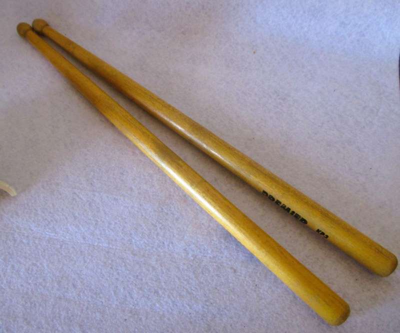 Premier Jim Kilpatrick KP3 pipe band snare drum wooden sticks