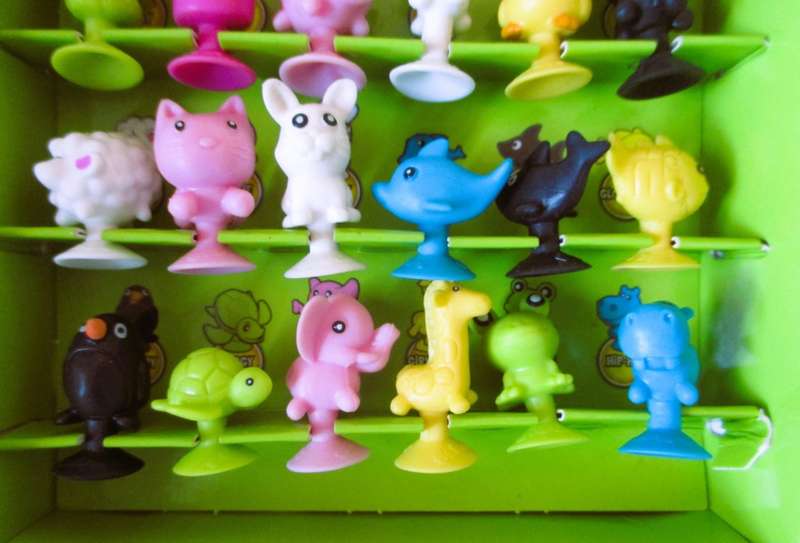 1st Edition Complete Collection of Stikeez in Green Frog display Pick & Pay