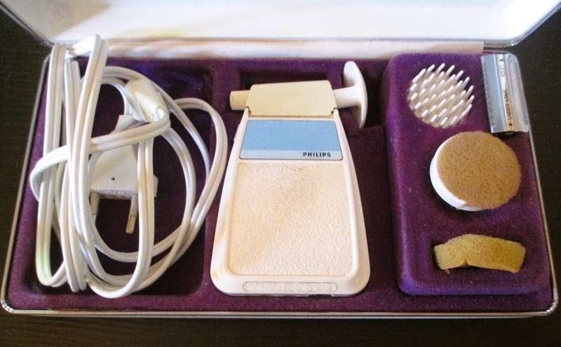 Vintage Philips  Beauty Ladyshave Electric Travel Shaver. Working. Made in Austria.