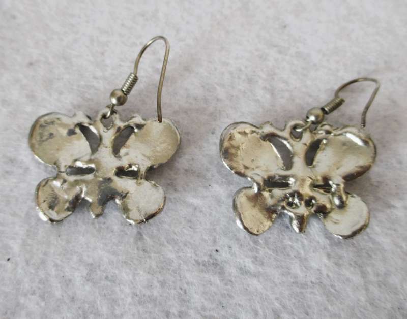 Lovely Silver metal Butterfly Drop Dangle Earrings with black stones.