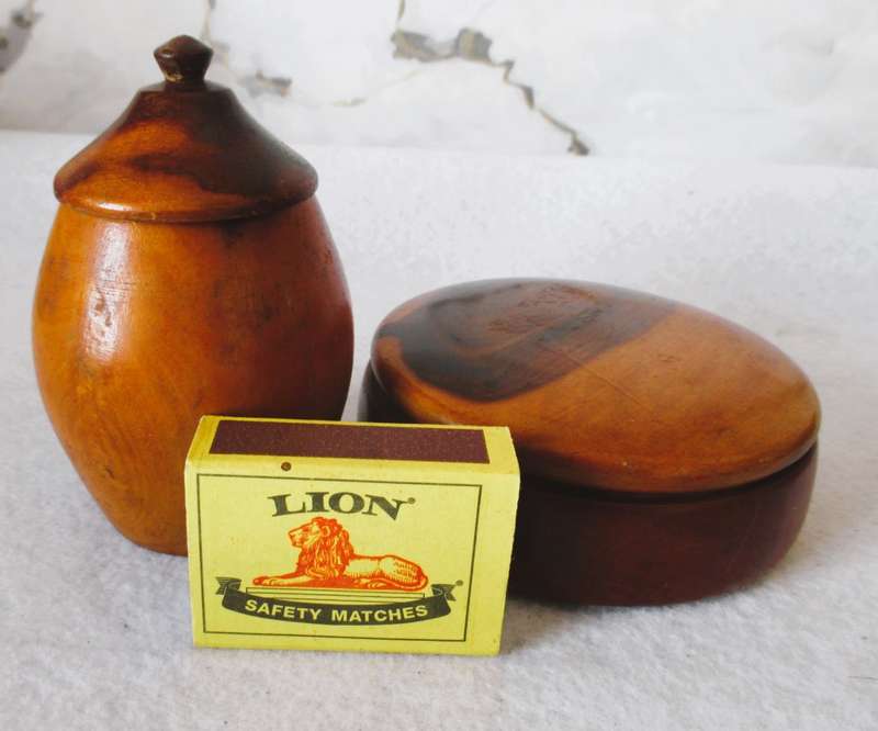 VINTAGE SOLID WOOD TOBACCO JAR AND ROUND BOX - BEAUTIFUL WOOD! See photo for scale.