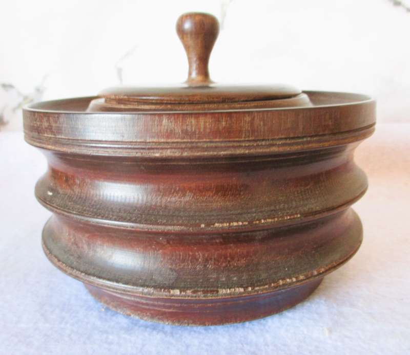 Vintage Large Wooden Tobacco Jar with lid. 15cm diameter.