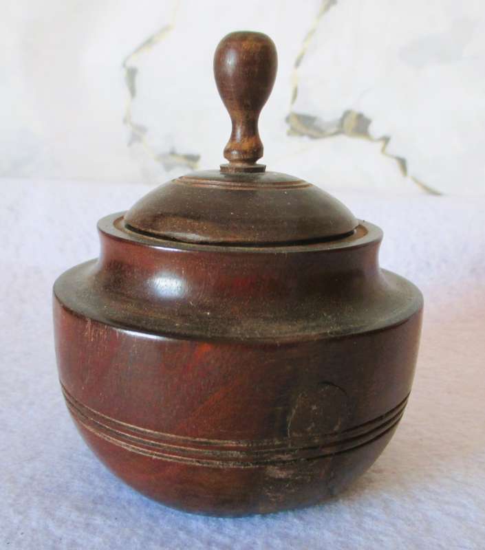 Early 20th Century, Small Wooden Tobacco Jar with lid. See photo for scale.