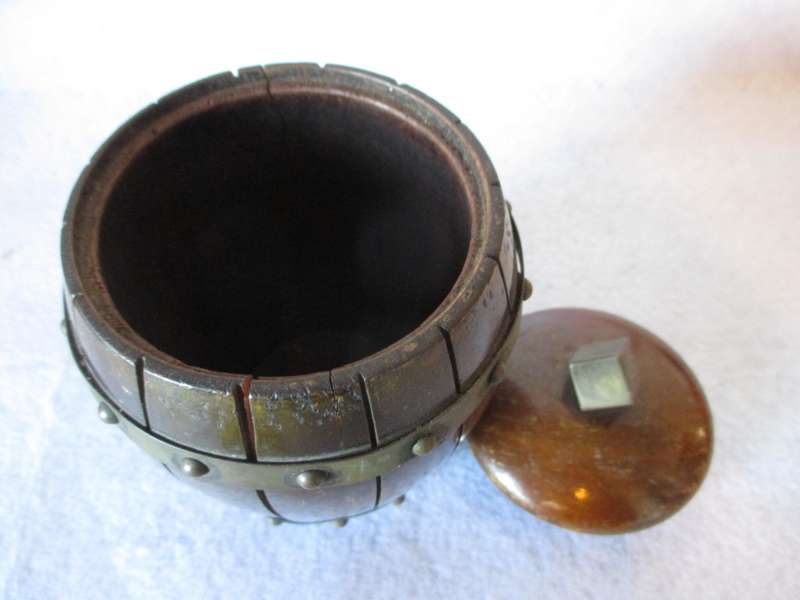 Unique Vintage Wooden Barrel Humidor, Tobacco Jar with copper finish. 125mm high. As per photo.