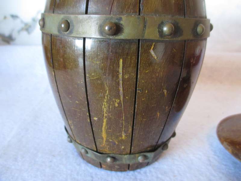 Unique Vintage Wooden Barrel Humidor, Tobacco Jar with copper finish. 125mm high. As per photo.