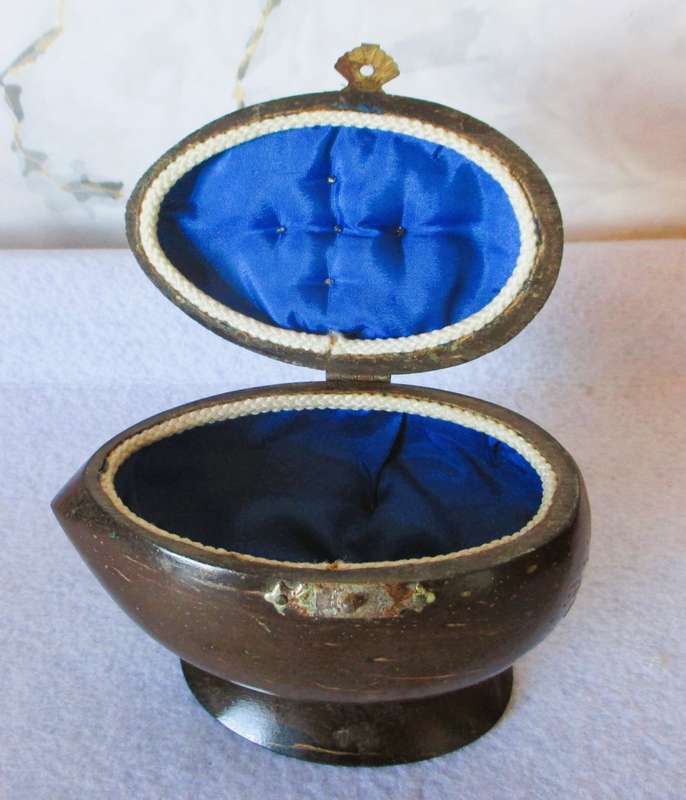 Unique Vintage coconut shell handmade Jewelry Casket with Cobalt Blue satin inner. 130x100mm