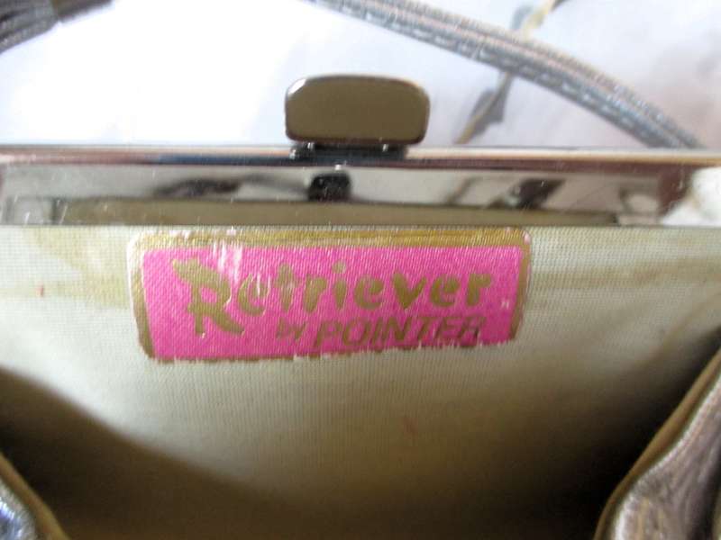 The cutest silver purse bag. Retriever by Pointer. 170x160mm Spotless.